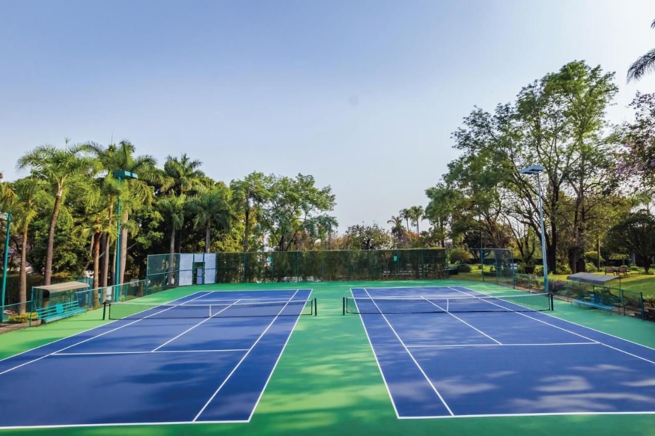 Hotel Racquet Κουερναβάκα Εξωτερικό φωτογραφία